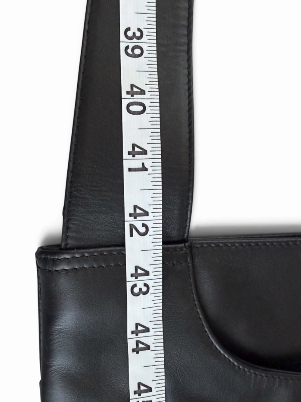 Radley London Pockets Black Leather Slim Crossbody Bag / Purse Scottie Dog Charm - Picture 12 of 12